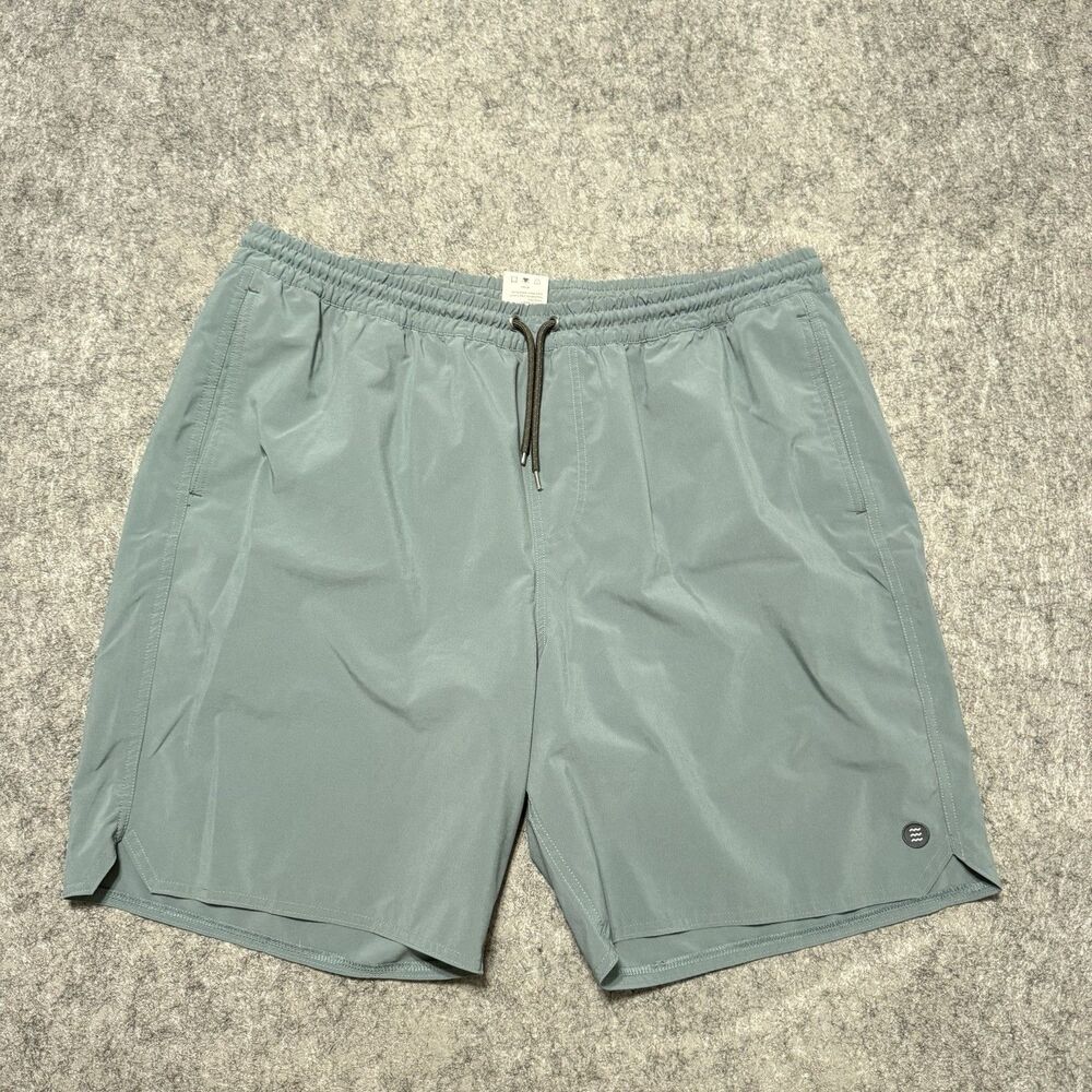 Free Fly Swell Lined Hybrid Shorts Mens 3XL Sage Green Fishing Swim Trunks